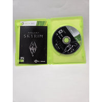 The Elder Scrolls V Skyrim Platinum hits Xbox 360 - Complete CIB
